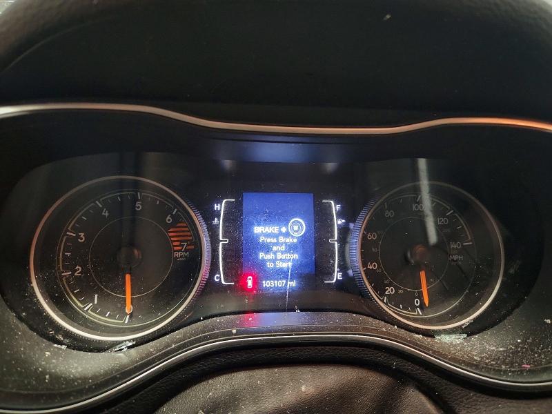 70159946 :رقم المزاد ، 1C4PJLLB7KD318705 vin ، 2019 Jeep Cherokee مزاد بيع