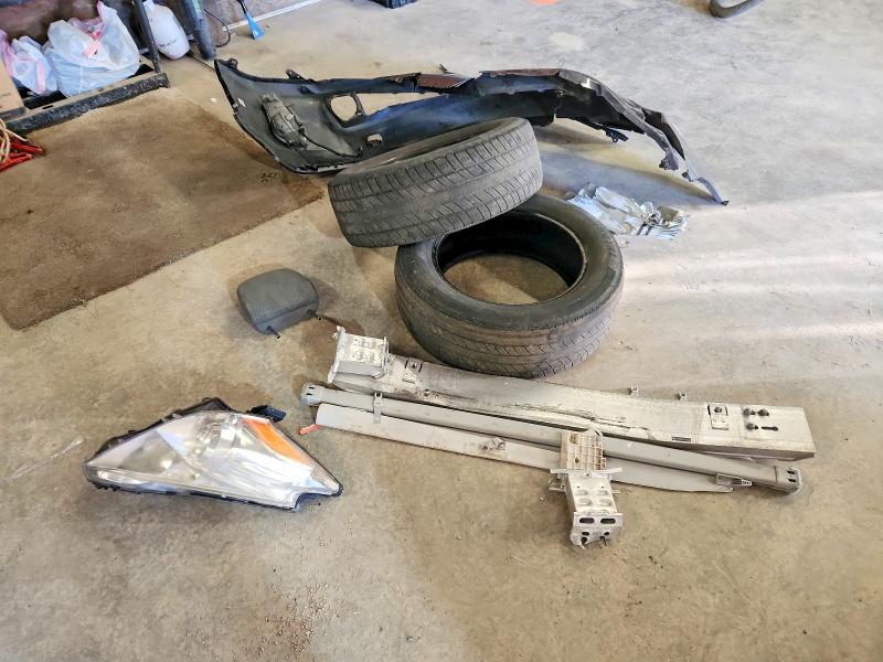70165446 :رقم المزاد ، JTDZN3EU2C3103106 vin ، 2012 Toyota Prius V مزاد بيع