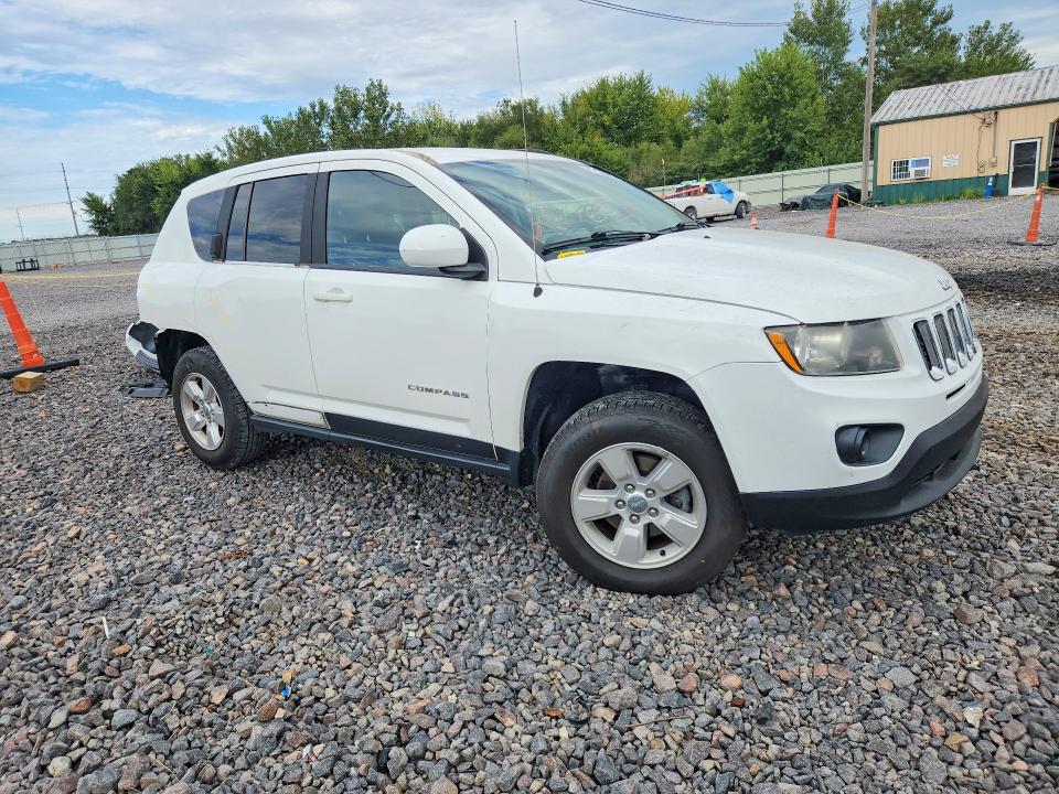 2016 Jeep Compass მანქანა იყიდება აუქციონზე, vin: 1C4NJCEB9GD542960, აუქციონის ნომერი: 67538436
