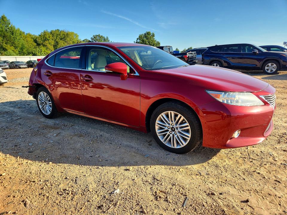 Продаж на аукціоні авто 2015 Lexus Es, vin: JTHBK1GG0F2201548, номер лоту: 68201346