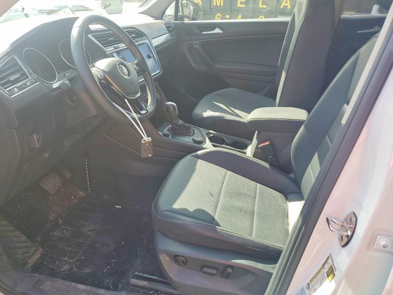 69744706 :رقم المزاد ، 3VV2B7AX9MM004382 vin ، 2021 Volkswagen Tiguan مزاد بيع