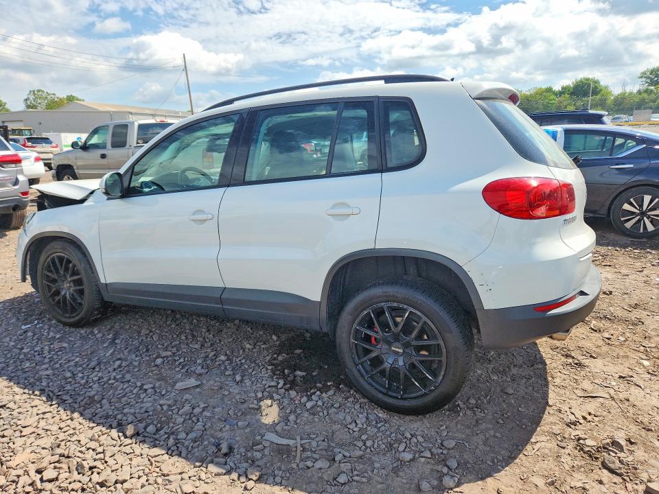 Aukcja sprzedaży 2016 Volkswagen Tiguan, vin: WVGAV7AX4GW529142, numer aukcji: 68410326
