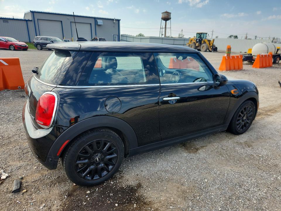 Продажа на аукционе авто 2017 Mini Cooper, vin: WMWXP5C55H2D16492, номер лота: 67508786