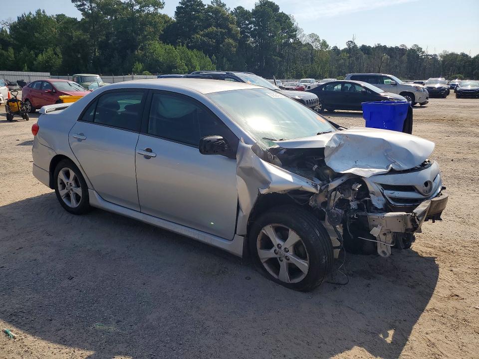 67399406 :رقم المزاد ، 5YFBU4EE4DP216437 vin ، 2013 Toyota Corolla مزاد بيع