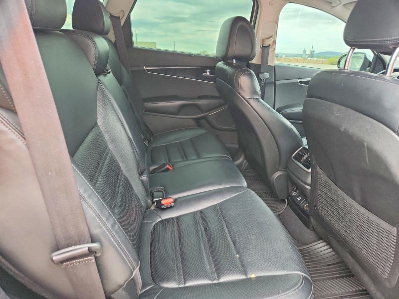 2016 Kia Sorento მანქანა იყიდება აუქციონზე, vin: 5XYPK4A59GG048417, აუქციონის ნომერი: 70946966