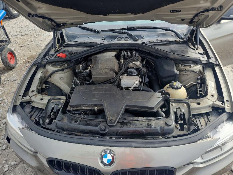 69131706 :رقم المزاد ، WBA8E3C50GK501804 vin ، 2016 Bmw 328 مزاد بيع