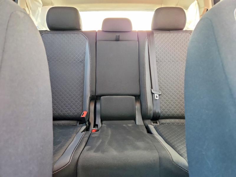 Продажа на аукционе авто 2021 Volkswagen Tiguan, vin: 3VV1B7AX0MM121215, номер лота: 69182716