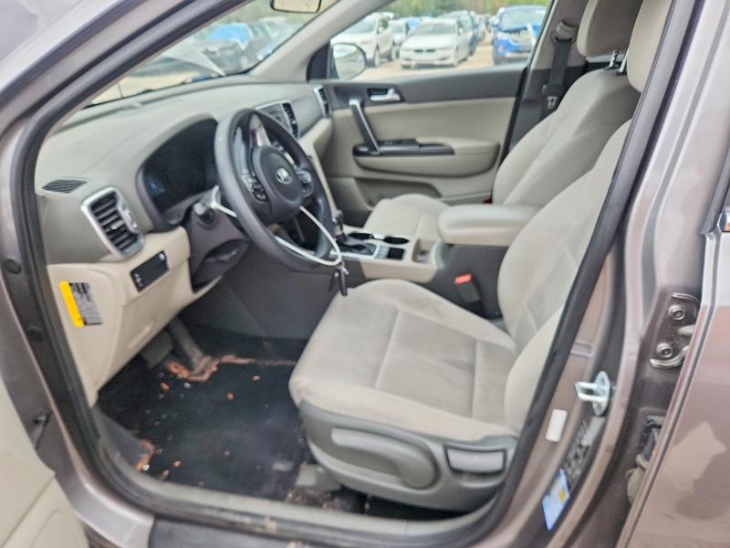 68860816 :رقم المزاد ، KNDPMCAC6H7276070 vin ، 2017 Kia Sportage مزاد بيع