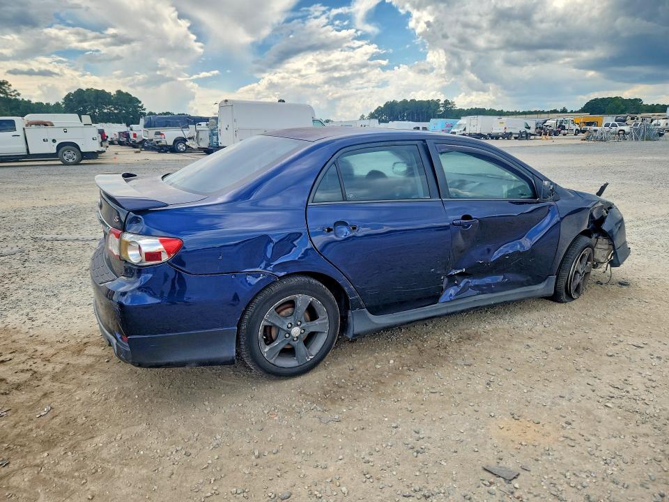 68772076 :رقم المزاد ، 5YFBU4EE6CP052977 vin ، 2012 Toyota Corolla مزاد بيع