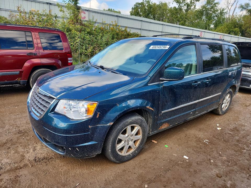 69248296 :رقم المزاد ، 2A8HR54109R536211 vin ، 2009 Chrysler Town & Country مزاد بيع