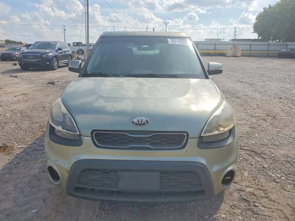 2013 Kia Soul მანქანა იყიდება აუქციონზე, vin: KNDJT2A6XD7591638, აუქციონის ნომერი: 70312026