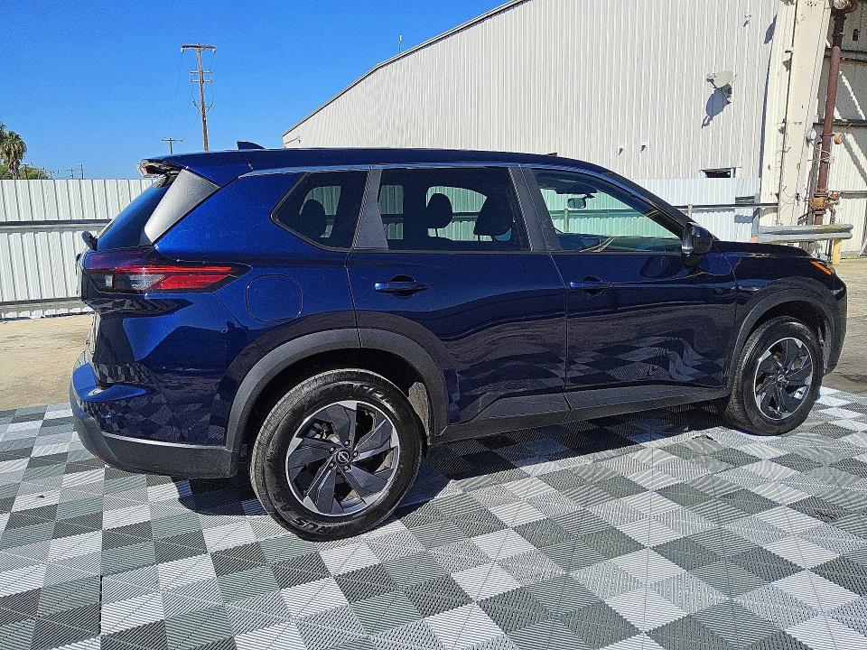 70358606 :رقم المزاد ، 5N1BT3BA8SC802459 vin ، 2025 Nissan Rogue مزاد بيع