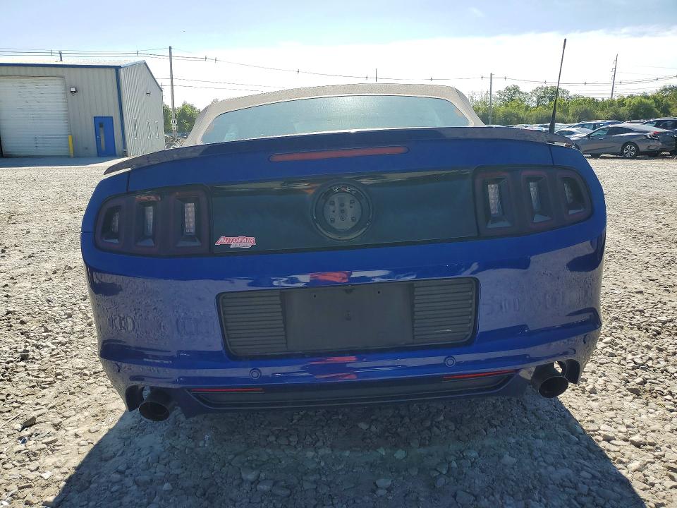 68044486 :رقم المزاد ، 1ZVBP8EM7D5222880 vin ، 2013 Ford Mustang مزاد بيع