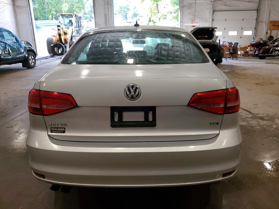 Продаж на аукціоні авто 2015 Volkswagen Jetta, vin: 3VWLA7AJ6FM286921, номер лоту: 68181136