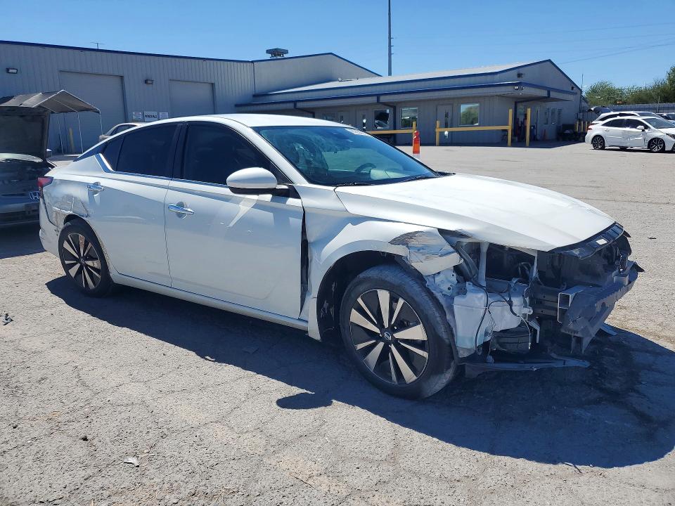 Продажа на аукционе авто 2022 Nissan Altima, vin: 1N4BL4DV5NN321285, номер лота: 67684276