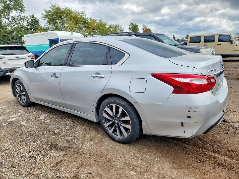 69362226 :رقم المزاد ، 1N4AL3AP7HC201841 vin ، 2017 Nissan Altima مزاد بيع