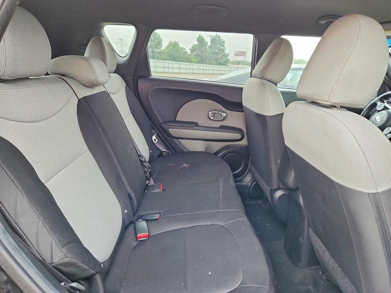 68962436 :رقم المزاد ، KNDJN2A27F7753364 vin ، 2015 Kia Soul مزاد بيع