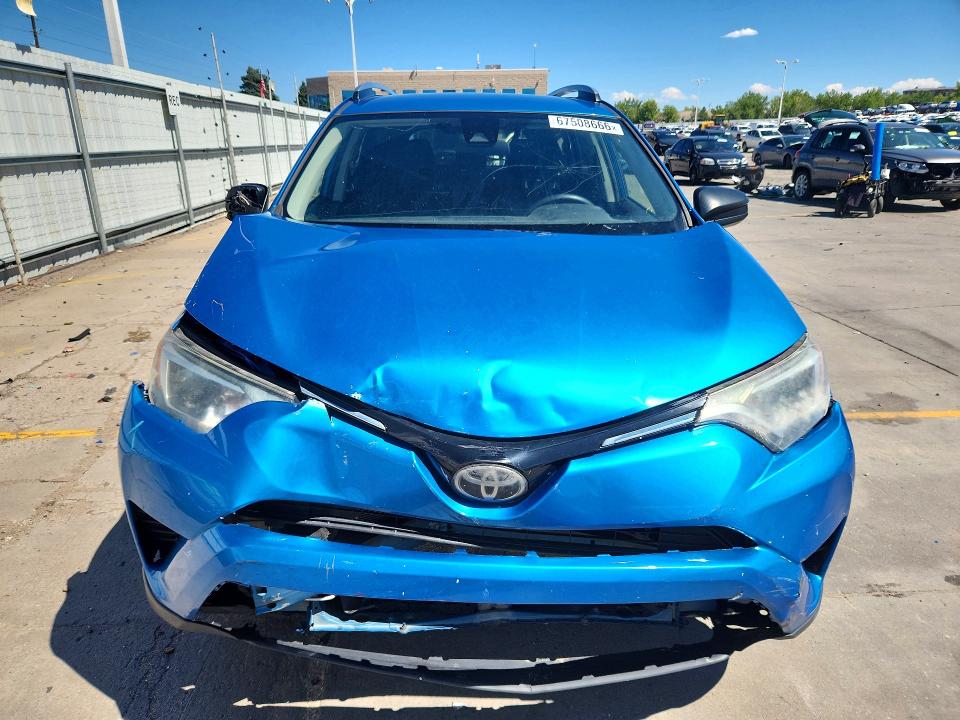 2017 Toyota Rav4 მანქანა იყიდება აუქციონზე, vin: JTMZFREV2HJ124145, აუქციონის ნომერი: 67508666