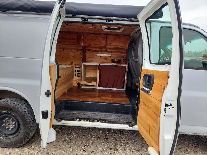 68095126 :رقم المزاد ، 1GCGG25R9X1142235 vin ، 1999 Chevrolet Express 2500 مزاد بيع
