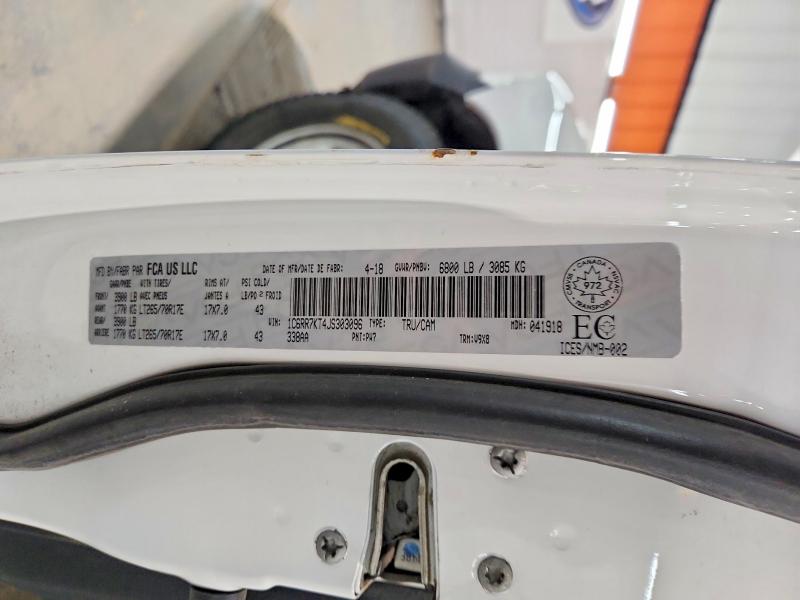 66723346 :رقم المزاد ، 1C6RR7KT4JS303096 vin ، 2018 Ram 1500 مزاد بيع