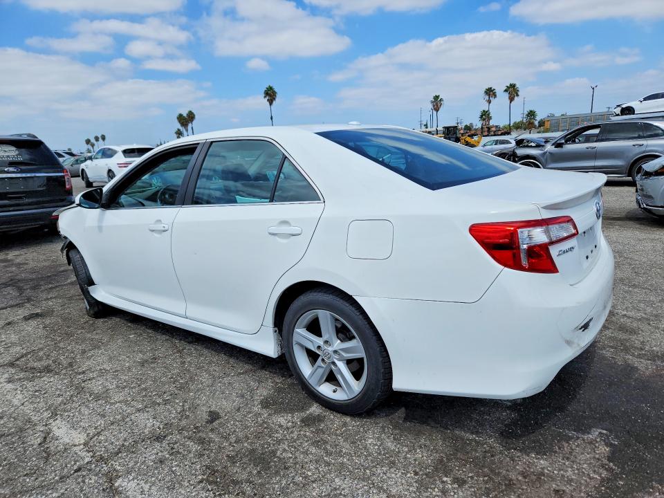 69337016 :رقم المزاد ، 4T1BF1FK8DU711123 vin ، 2013 Toyota Camry مزاد بيع