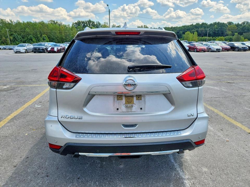 Продаж на аукціоні авто 2019 Nissan Rogue, vin: JN8AT2MT6KW504357, номер лоту: 67687136