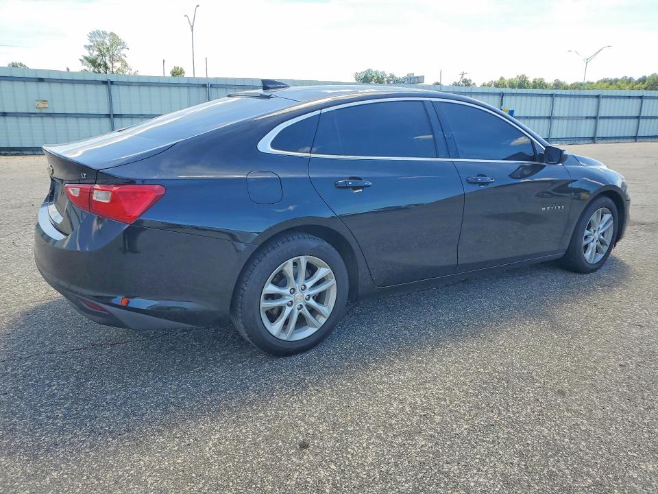 Продаж на аукціоні авто 2018 Chevrolet Malibu, vin: 1G1ZD5ST3JF237329, номер лоту: 68240516