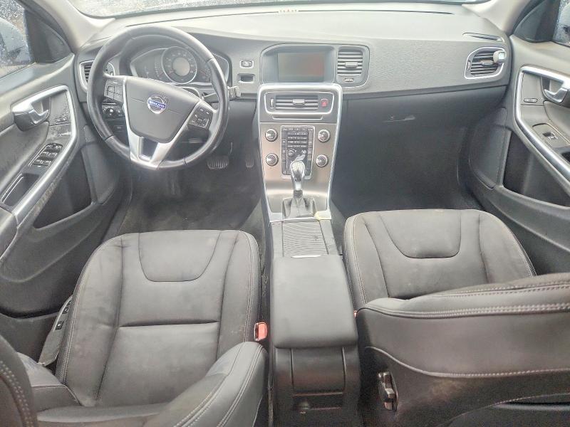 69228706 :رقم المزاد ، YV1612FS4E2295721 vin ، 2014 Volvo S60 مزاد بيع