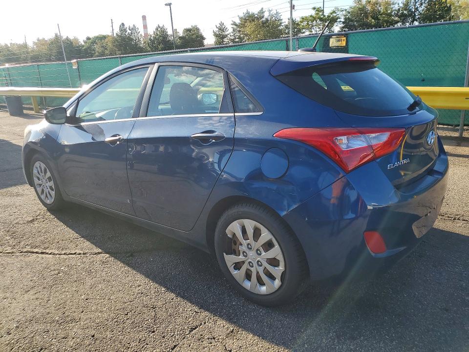 2016 Hyundai Elantra Gt მანქანა იყიდება აუქციონზე, vin: KMHD35LH3GU284245, აუქციონის ნომერი: 68254656