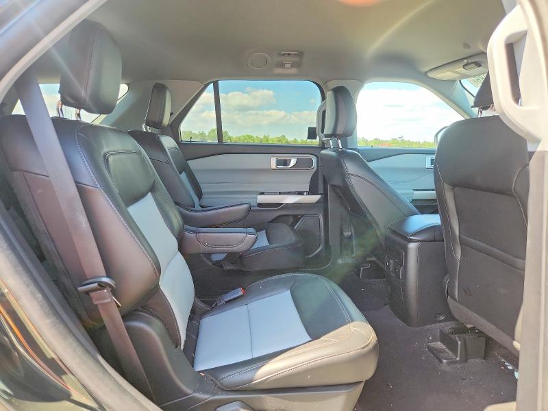 68867986 :رقم المزاد ، 1FMSK8DHXNGB44005 vin ، 2022 Ford Explorer مزاد بيع
