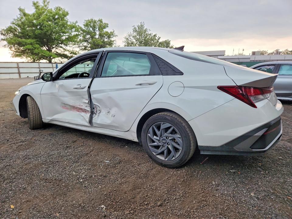 67696796 :رقم المزاد ، KMHLM4DG8RU656609 vin ، 2024 Hyundai Elantra مزاد بيع