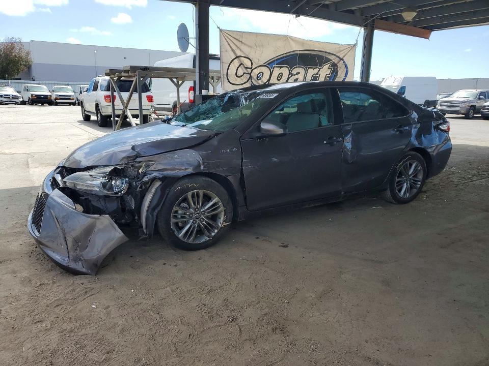 Продажа на аукционе авто 2016 Toyota Camry Hybrid, vin: 4T1BD1FK5GU197614, номер лота: 70058956