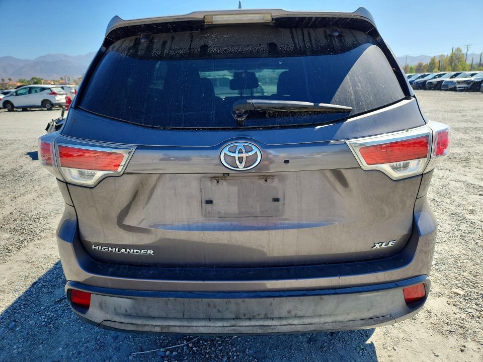 Продаж на аукціоні авто 2015 Toyota Highlander, vin: 5TDKKRFHXFS091580, номер лоту: 68874656