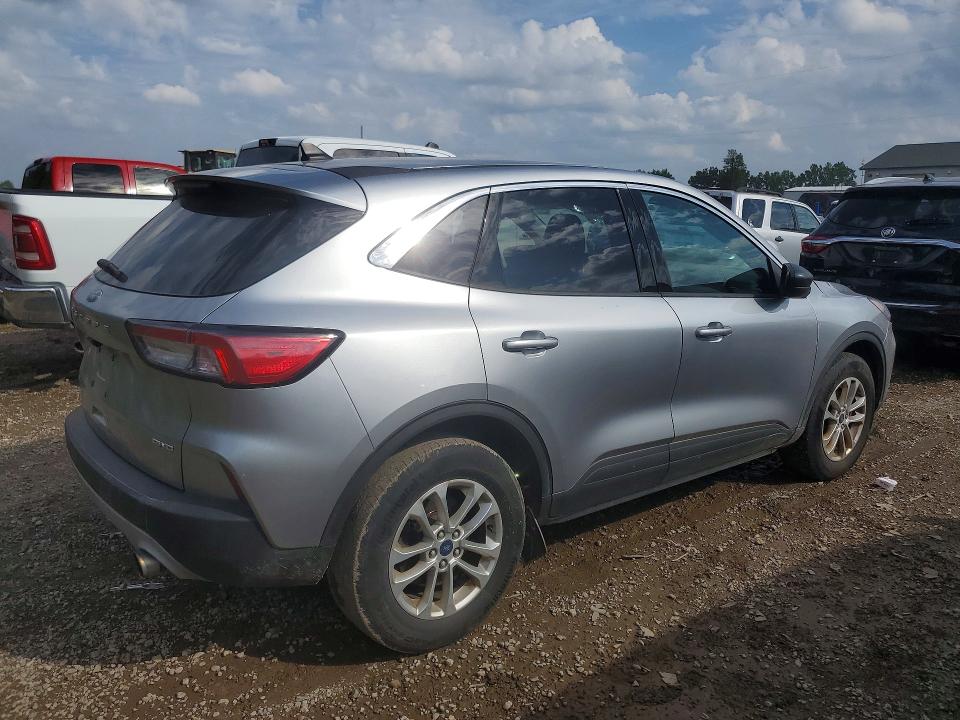 2022 Ford Escape მანქანა იყიდება აუქციონზე, vin: 1FMCU9G6XNUB70409, აუქციონის ნომერი: 66992376