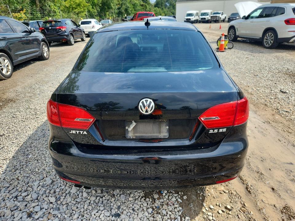 2013 Volkswagen Jetta მანქანა იყიდება აუქციონზე, vin: 3VWDX7AJ5DM355386, აუქციონის ნომერი: 67773836