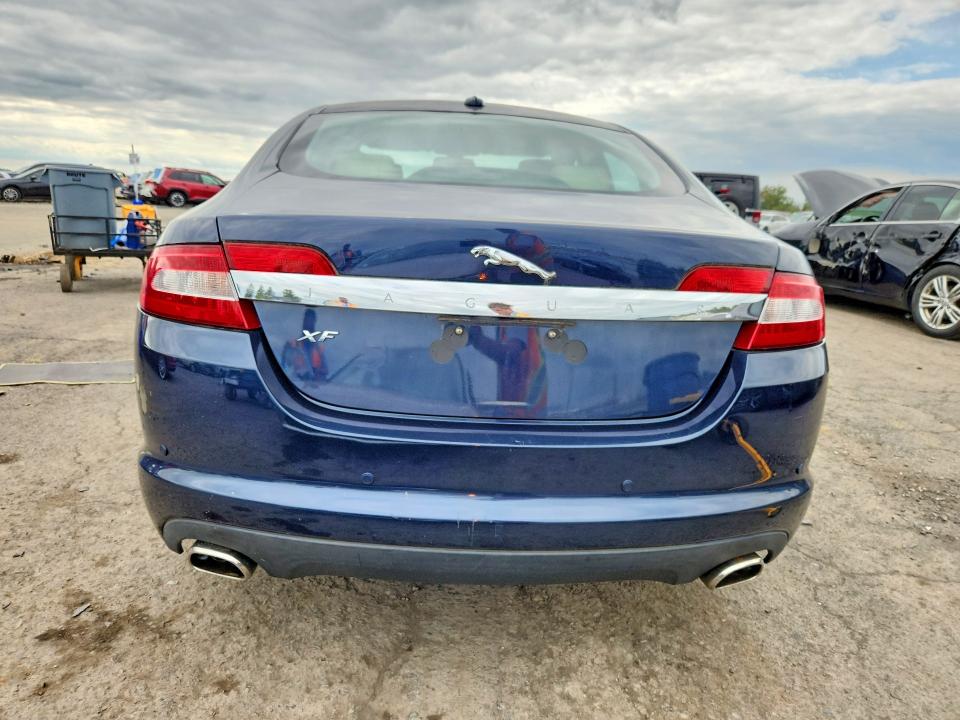 70707266 :رقم المزاد ، SAJWA0FB9BLS07120 vin ، 2011 Jaguar Xf مزاد بيع