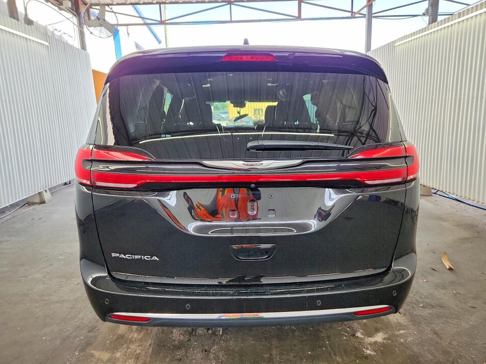 Продажа на аукционе авто 2025 Chrysler Pacifica, vin: 2C4RC1BG6SR548883, номер лота: 69311046