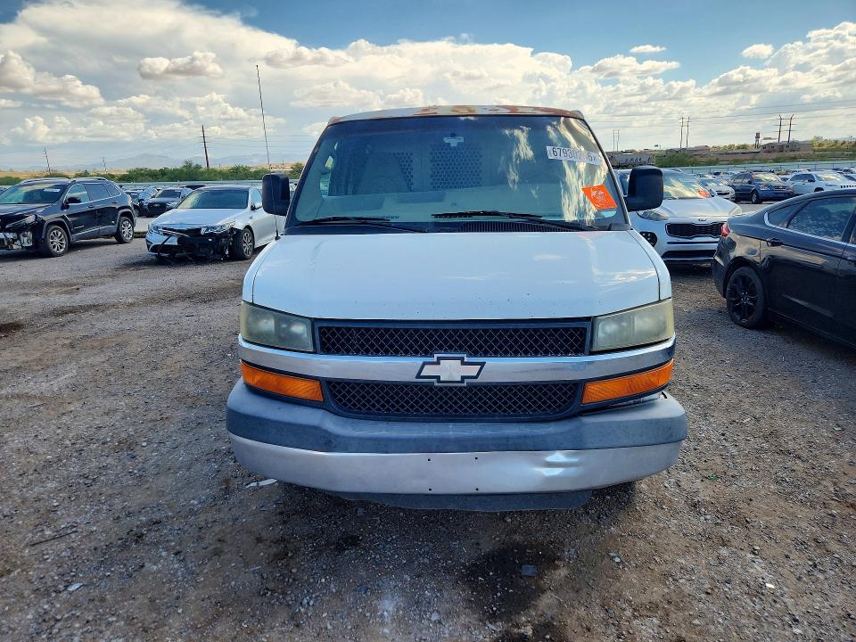 67930266 :رقم المزاد ، 1GCHG35K781224284 vin ، 2008 Chevrolet Express G3500 مزاد بيع