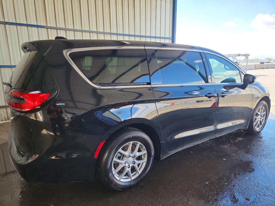 Aukcja sprzedaży 2027 Chrysler Pacifica, vin: 2C4RC1BG5VR567820, numer aukcji: 70145856