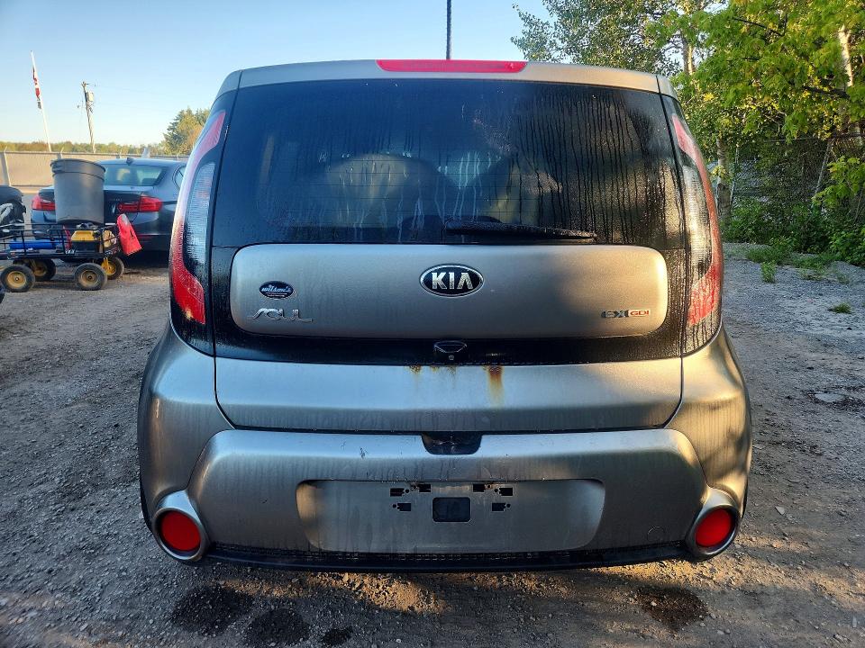 68435326 :رقم المزاد ، KNDJP3A59F7228977 vin ، 2015 Kia Soul مزاد بيع