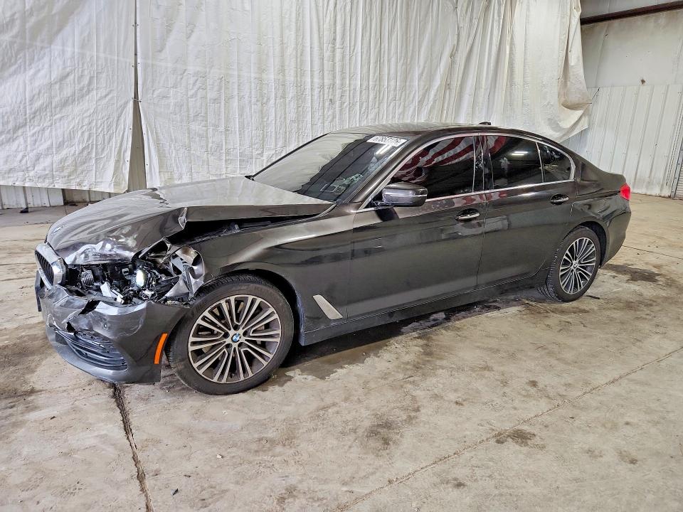 2018 Bmw 540 მანქანა იყიდება აუქციონზე, vin: WBAJE7C57JG891447, აუქციონის ნომერი: 67853126