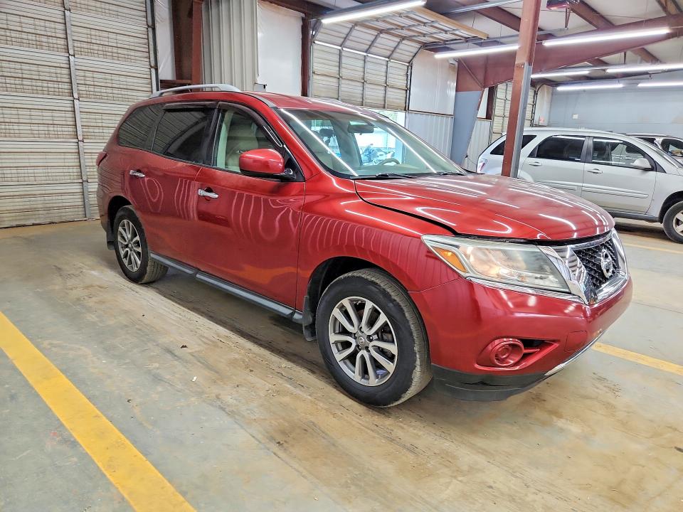 68970146 :رقم المزاد ، 5N1AR2MN0DC624800 vin ، 2013 Nissan Pathfinder مزاد بيع