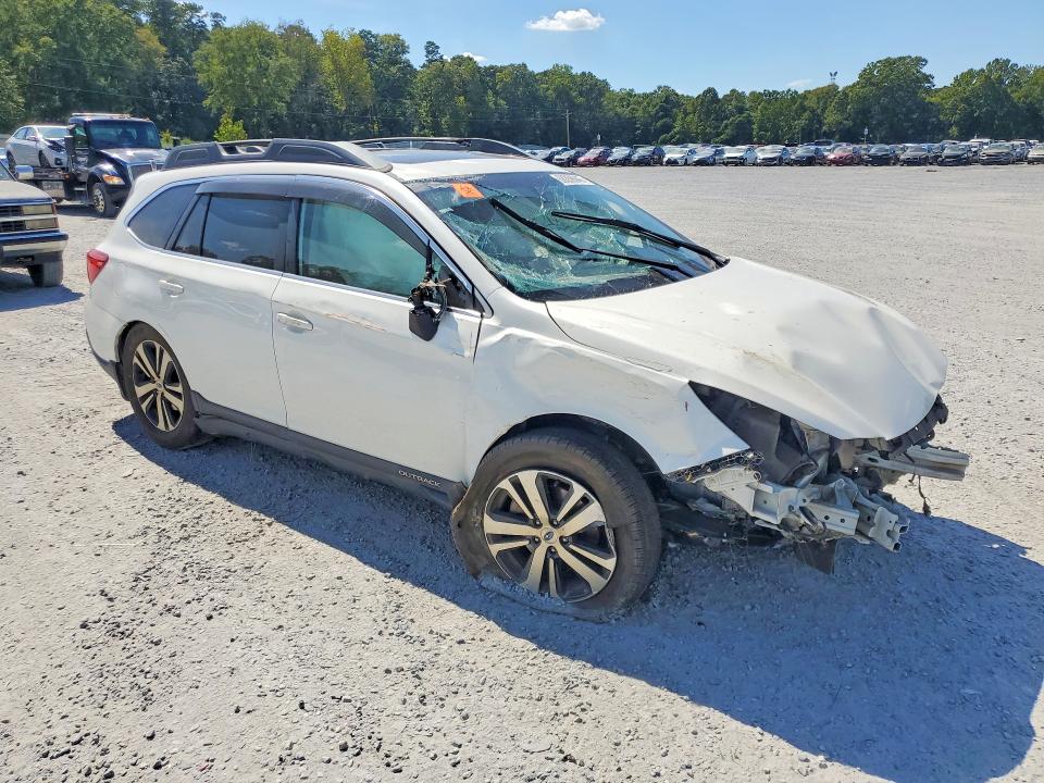 2018 Subaru Outback მანქანა იყიდება აუქციონზე, vin: 4S4BSANC5J3333608, აუქციონის ნომერი: 68359946