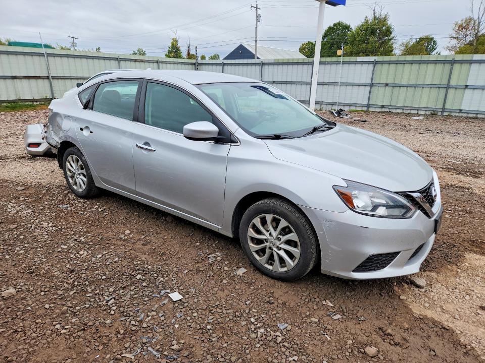 Продаж на аукціоні авто 2018 Nissan Sentra, vin: 3N1AB7AP8JY241074, номер лоту: 70526666