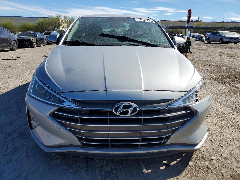2020 Hyundai Elantra მანქანა იყიდება აუქციონზე, vin: KMHD84LF9LU038854, აუქციონის ნომერი: 68450236