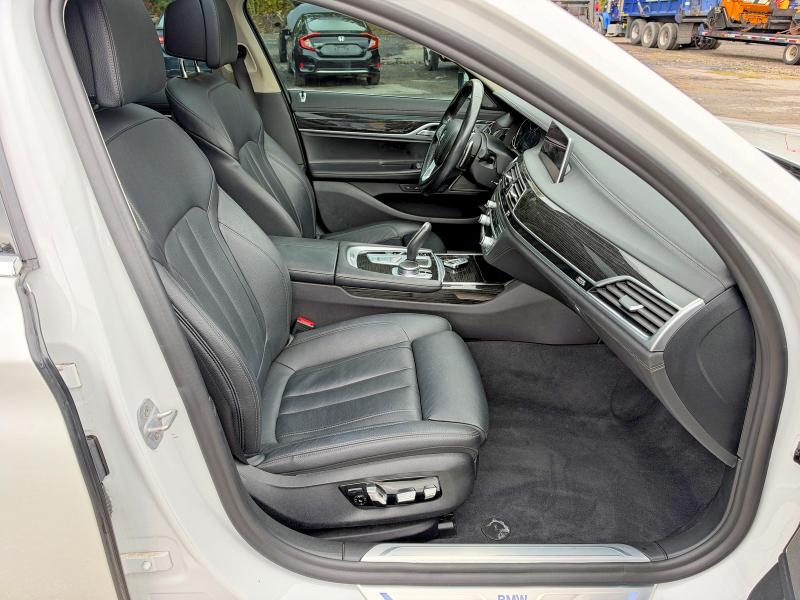 71271276 :رقم المزاد ، WBA7E4C57KGV70213 vin ، 2019 Bmw 740 مزاد بيع