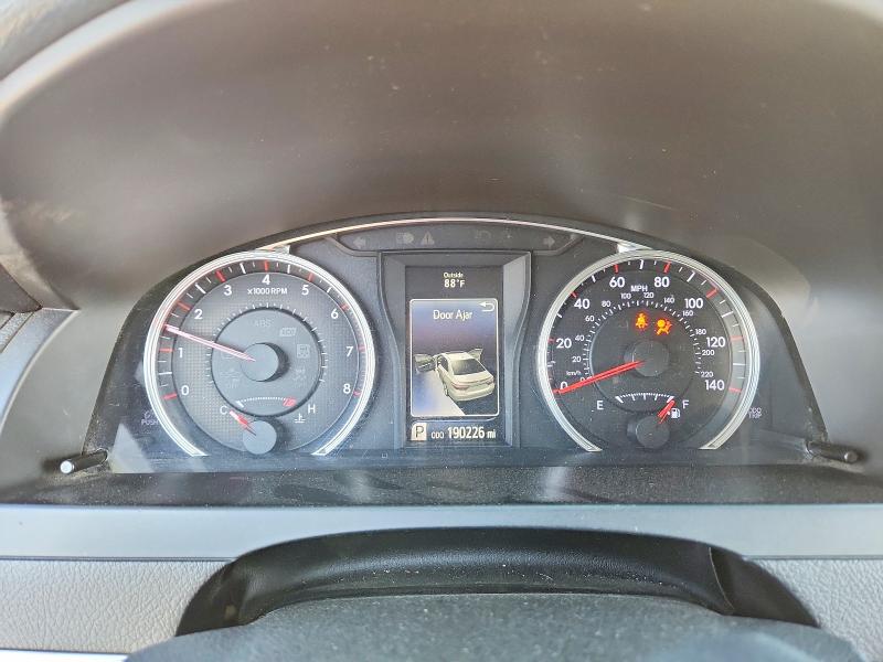 2017 Toyota Camry მანქანა იყიდება აუქციონზე, vin: 4T1BF1FK0HU359015, აუქციონის ნომერი: 69733306