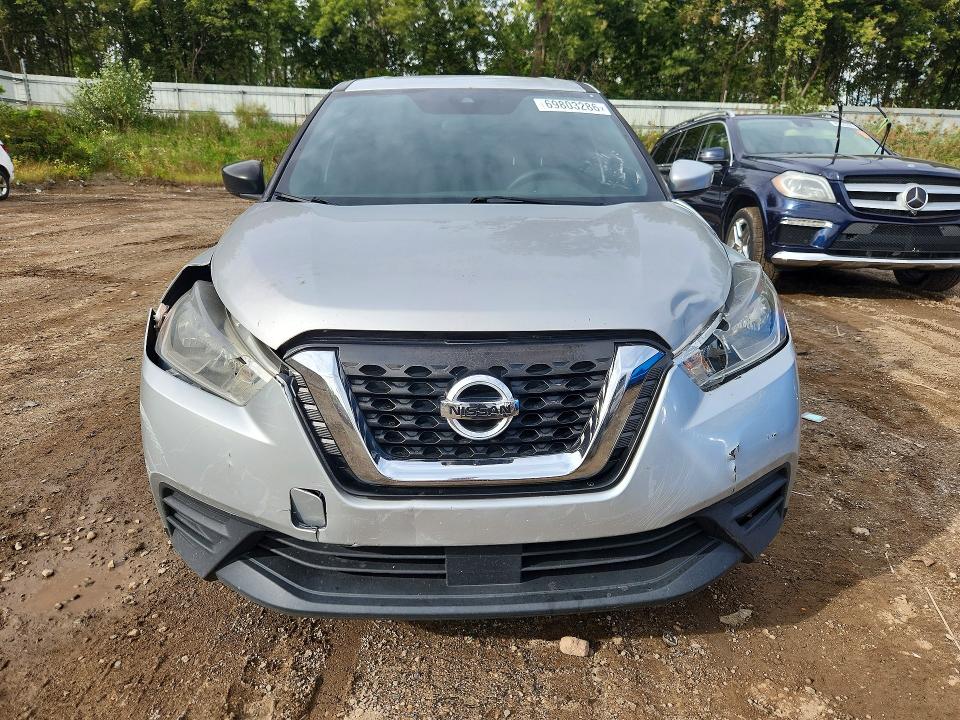 69803286 :رقم المزاد ، 3N1CP5BV5LL527525 vin ، 2020 Nissan Kicks مزاد بيع