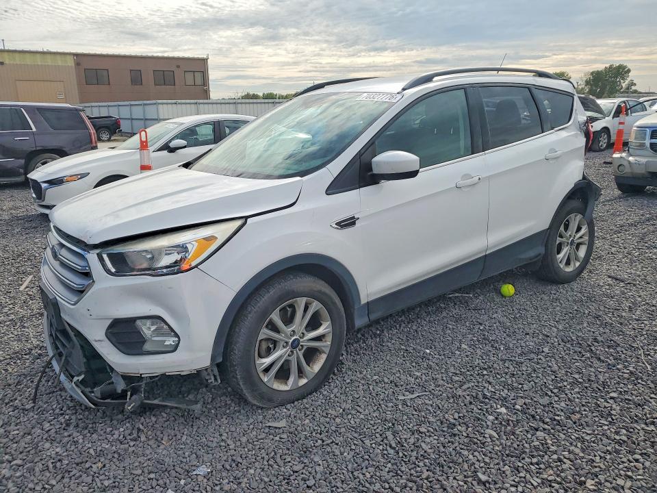 Продаж на аукціоні авто 2018 Ford Escape, vin: 1FMCU9G96JUC38564, номер лоту: 70327776