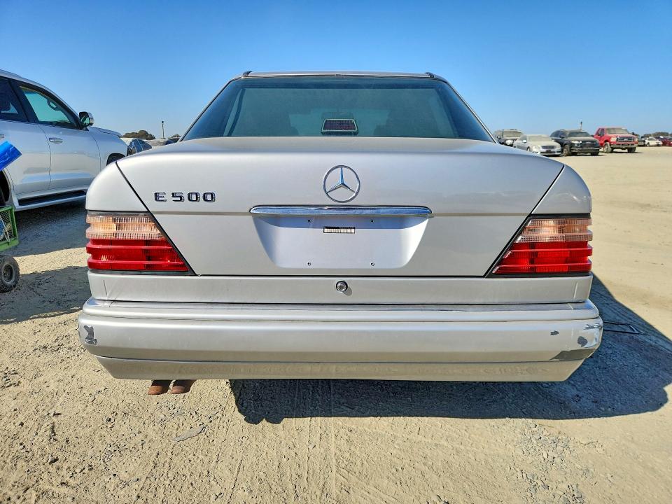 Продажа на аукционе авто 1994 Mercedes-benz E, vin: WDBEA36E6RC009870, номер лота: 71403596